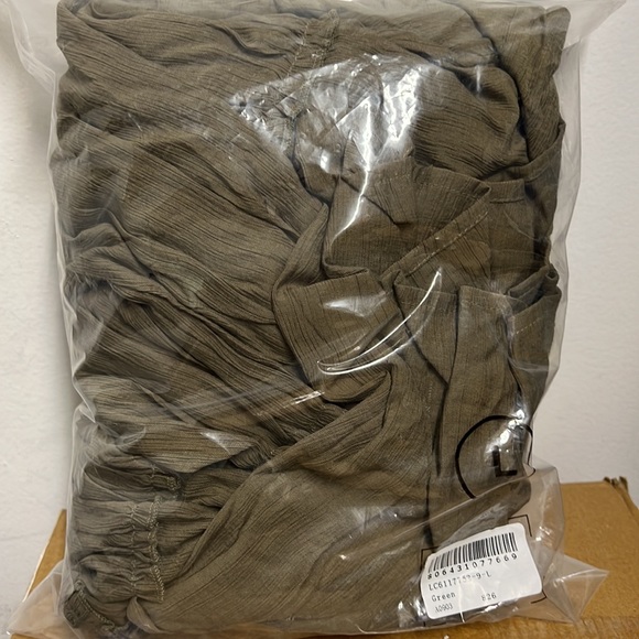 NEW - Maternity Tiered Maxi Dress, Ruched Front, Cutout Back, in Olive - M and L - Picture 14 of 14